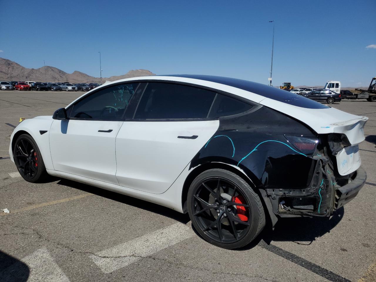 5YJ3E1EB9JF082330 2018 TESLA MODEL 3 - Image 2