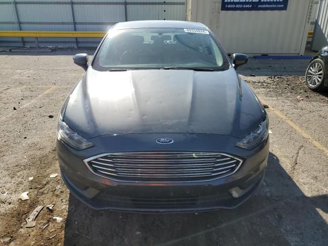  FORD FUSION 2018 Серый