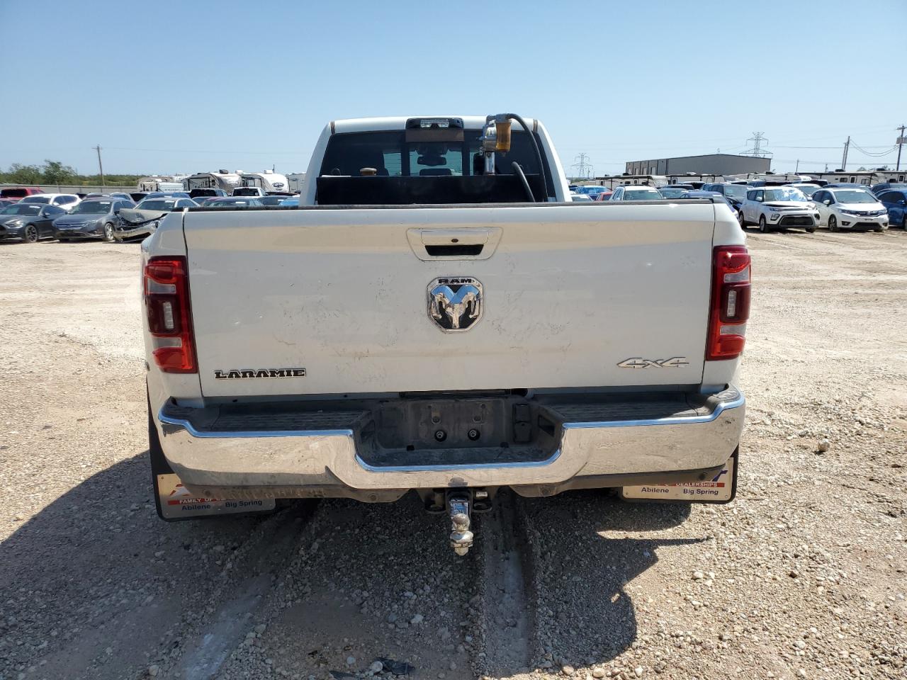 3C63RRJL6RG272777 2024 Ram 3500 Laramie