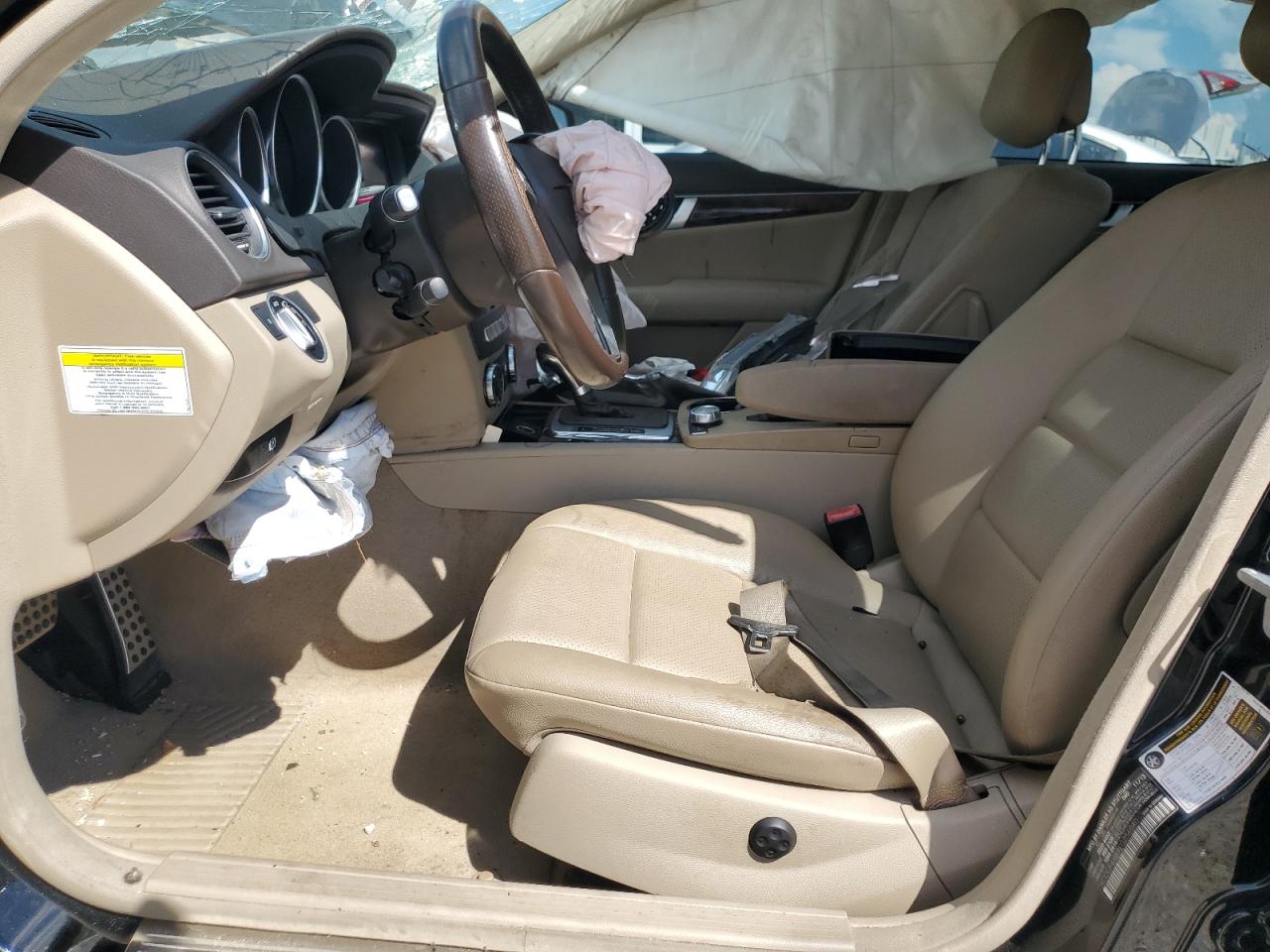 2014 Mercedes-Benz C 250 VIN: WDDGF4HB9EG256040 Lot: 72553924