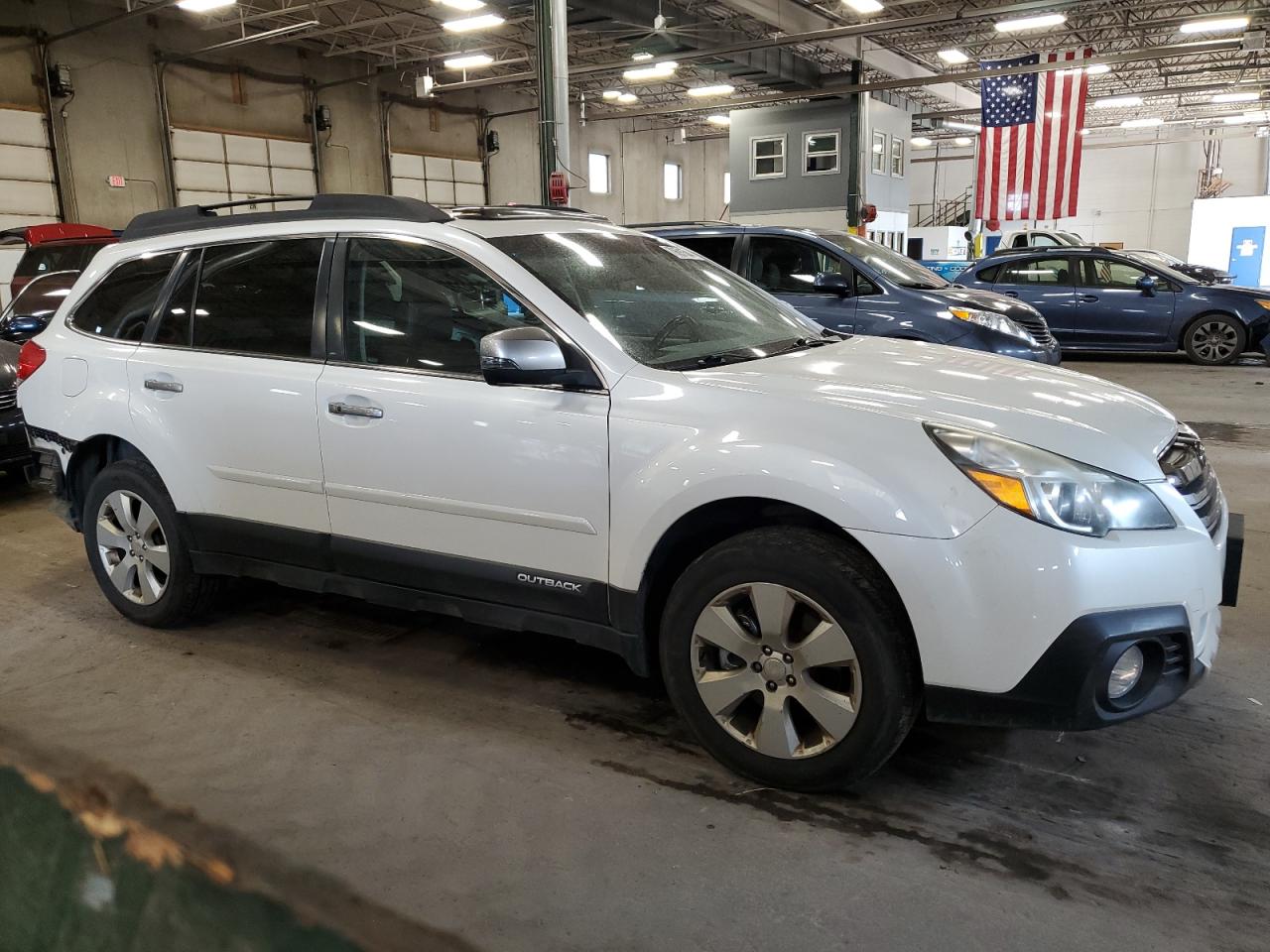 2013 Subaru Outback - Image 4