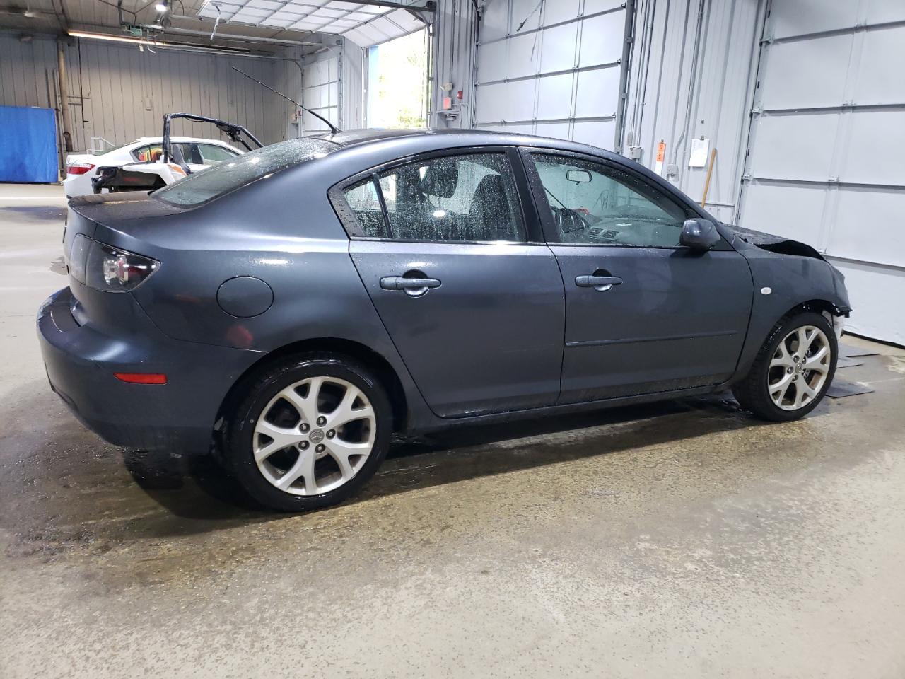 2009 Mazda 3 - Image 3
