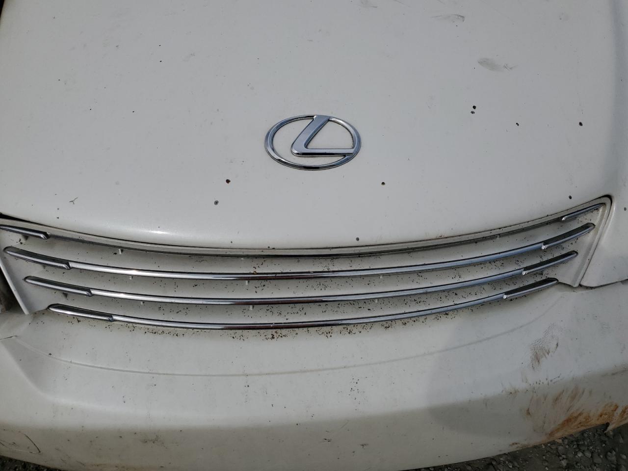 2004 Lexus Es 330 VIN: JTHBA30G945003068 Lot: 70233654