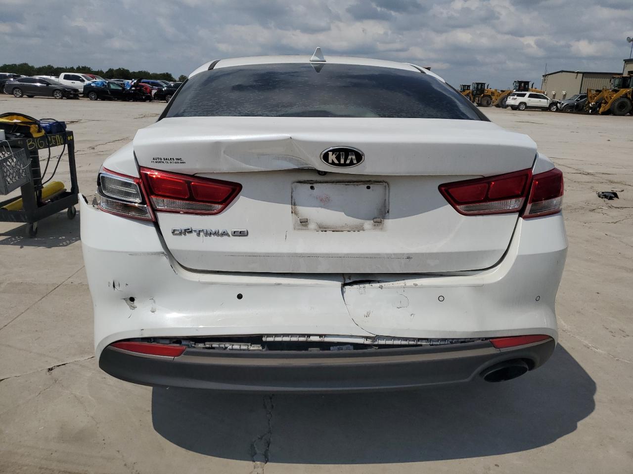 5XXGT4L34JG201970 2018 Kia Optima Lx