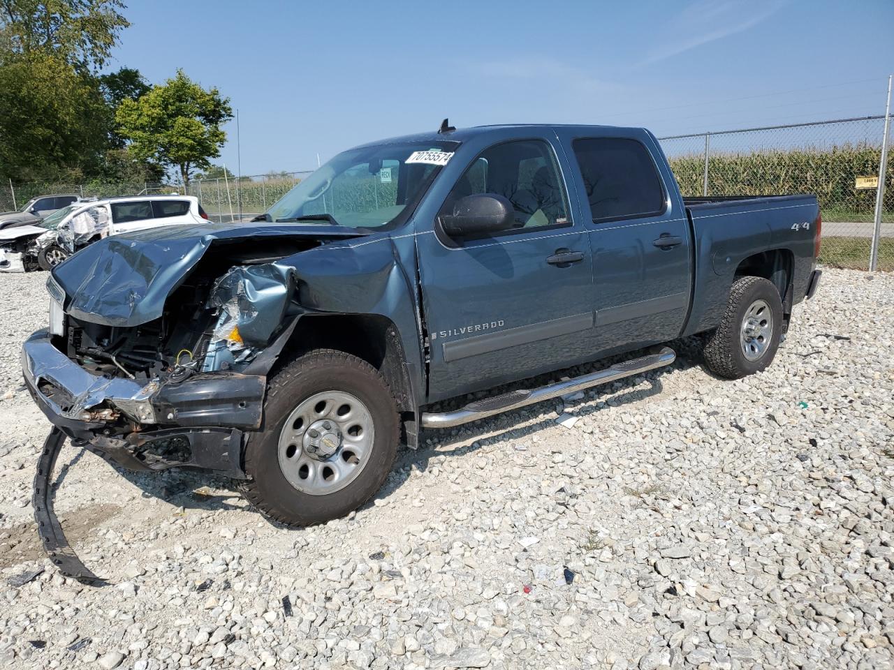 2009 Chevrolet Silverado - Image 1