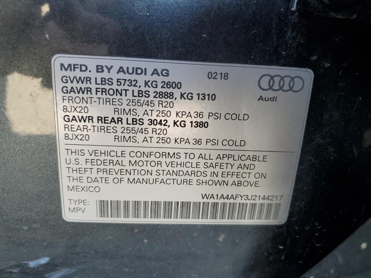 WA1A4AFY3J2144217 2018 Audi Sq5 Premium Plus