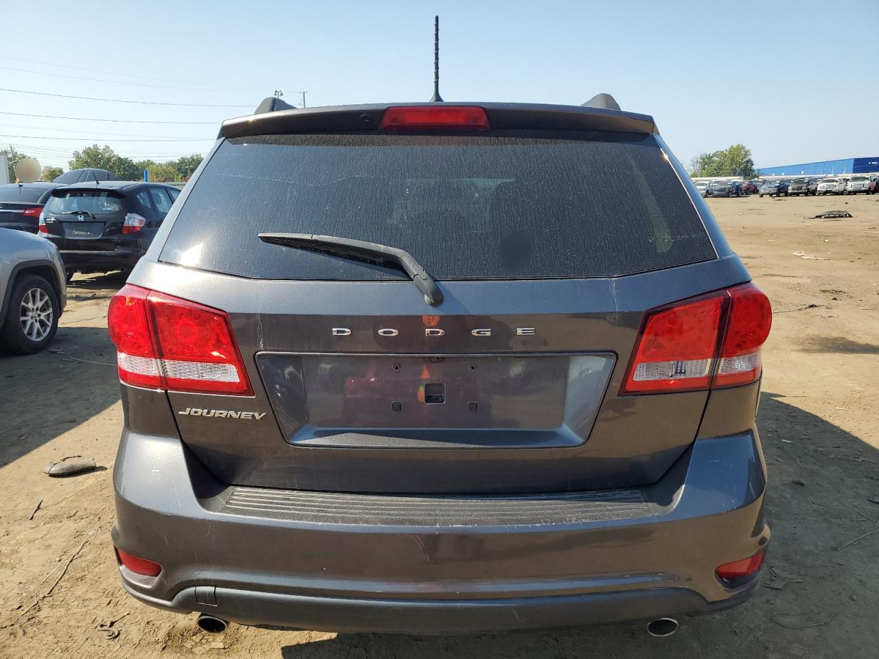 3C4PDCBG6JT507519 2018 Dodge Journey Sxt