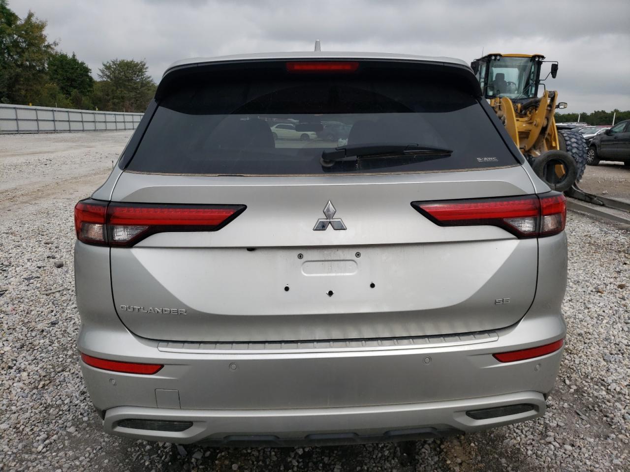 JA4J4UA8XPZ041496 2023 Mitsubishi Outlander Se