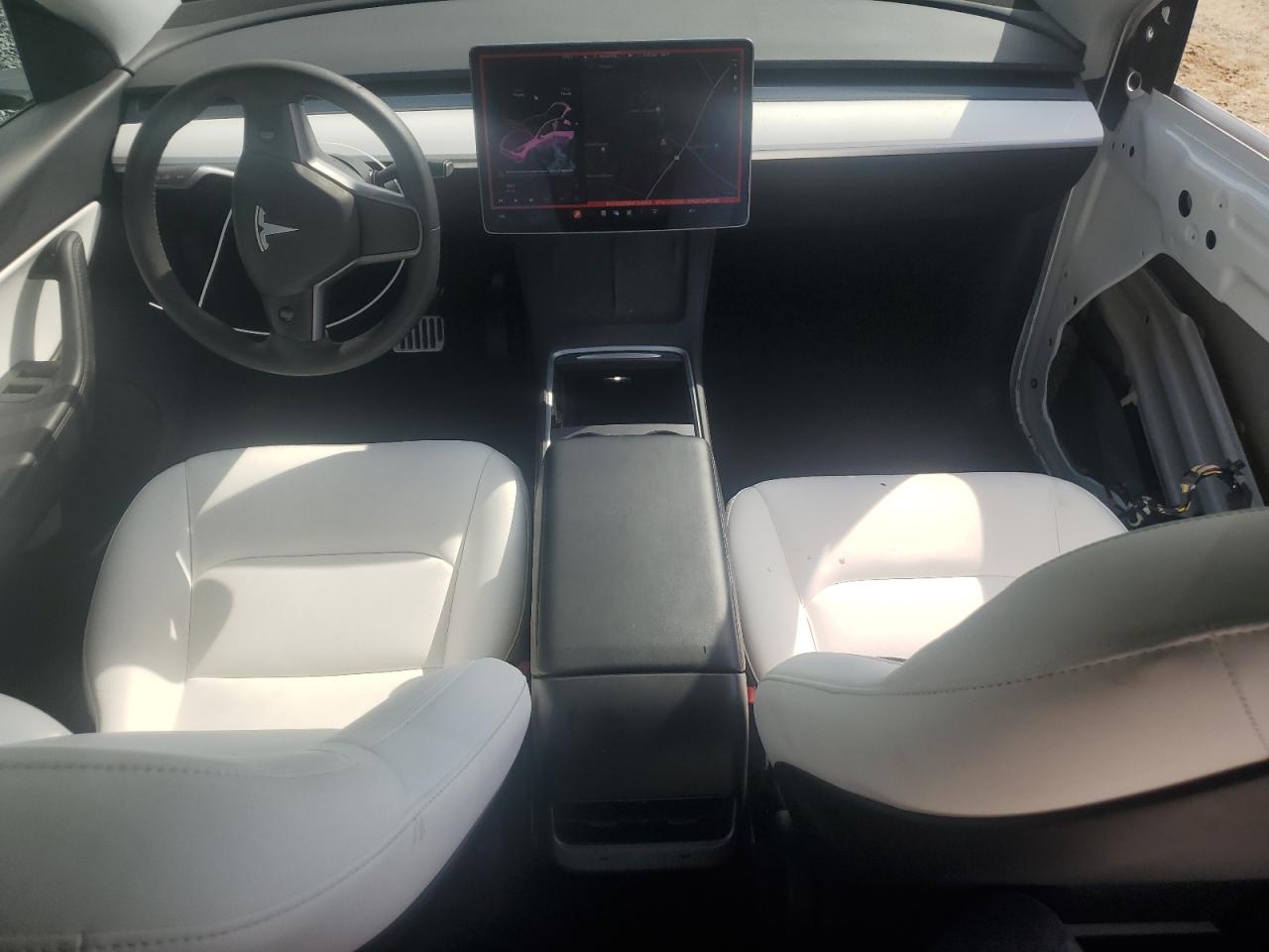 5YJYGDEE8MF256825 2021 Tesla Model Y