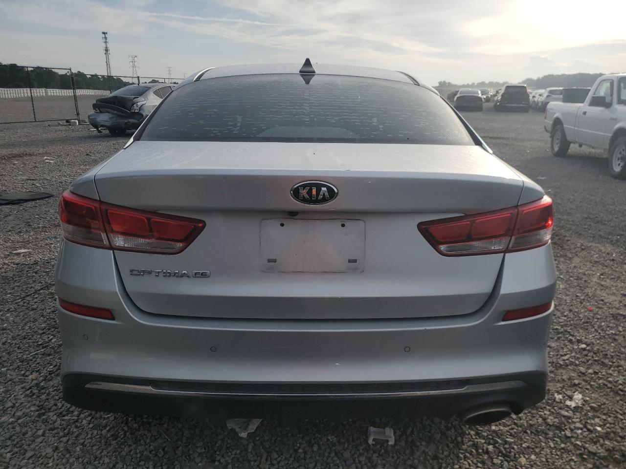 5XXGT4L32KG287586 2019 Kia Optima Lx