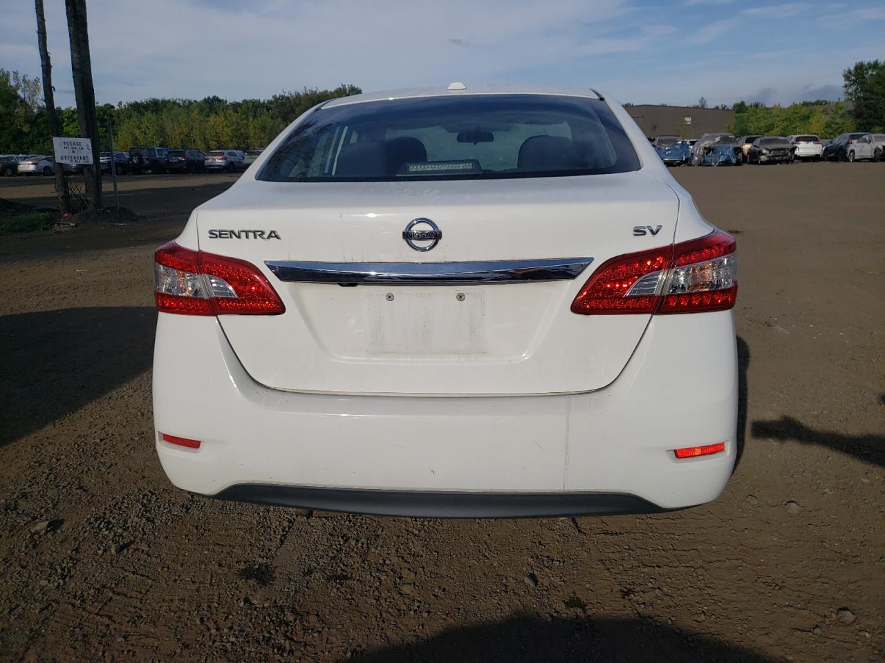 3N1AB7AP6FY318208 2015 Nissan Sentra S