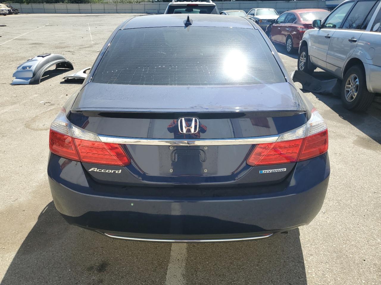 2014 Honda Accord Hybrid Exl VIN: 1HGCR6F54EA006122 Lot: 70328914