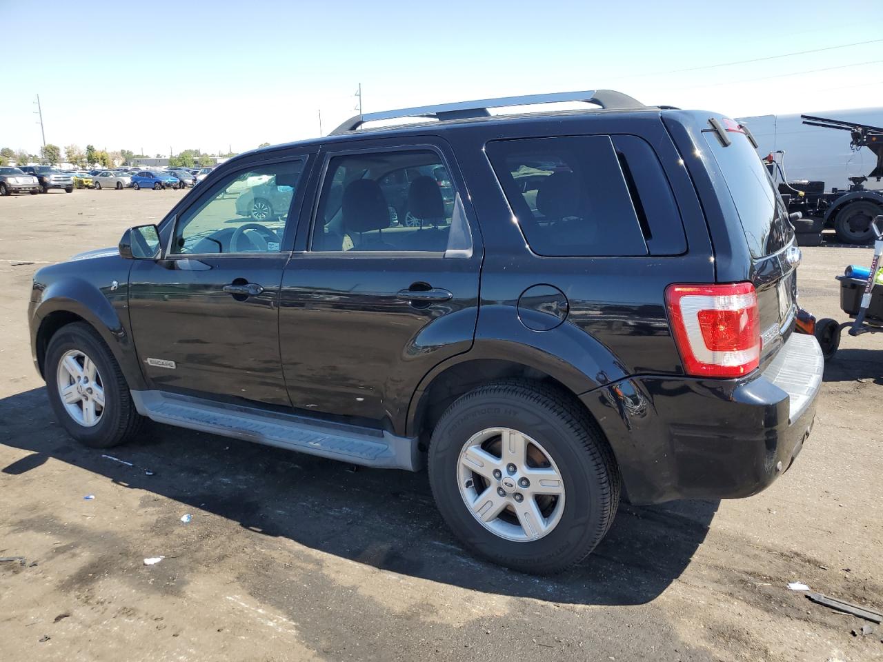 2008 Ford Escape - Image 2