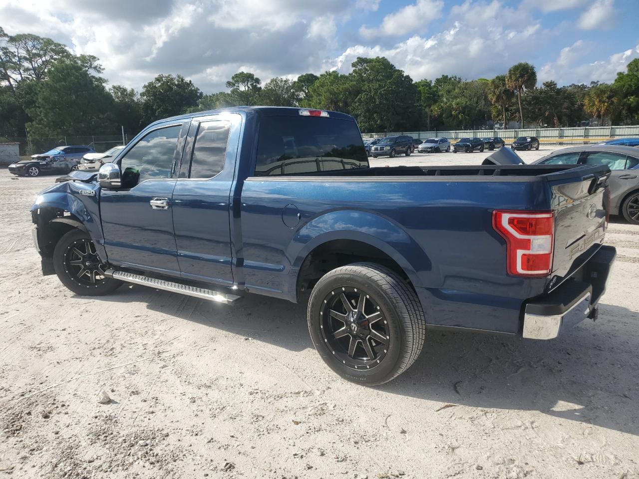 1FTEX1CP0JFC24139 2018 FORD F-150 - Image 2