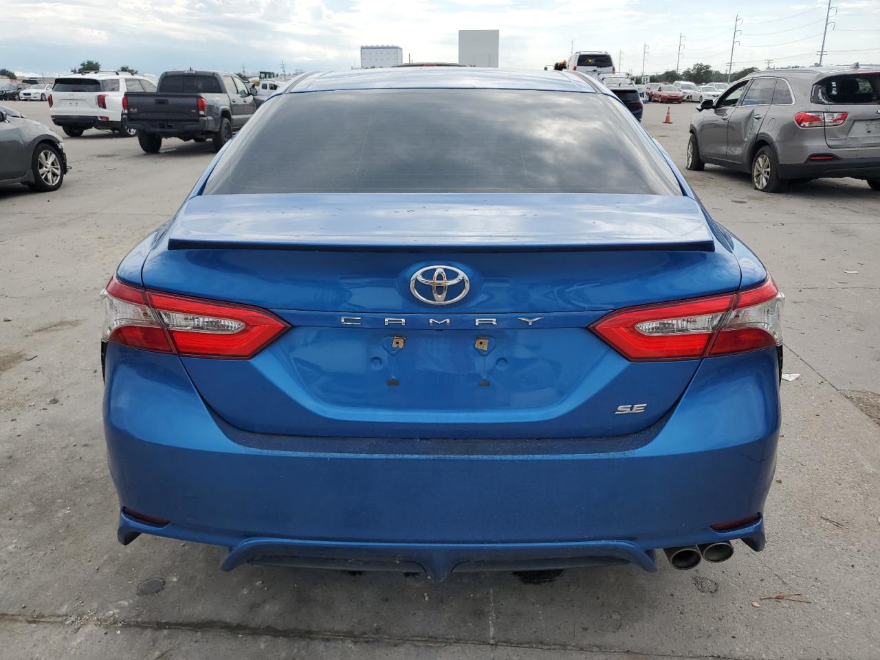 2018 Toyota Camry L VIN: 4T1B11HK3JU158243 Lot: 71765364