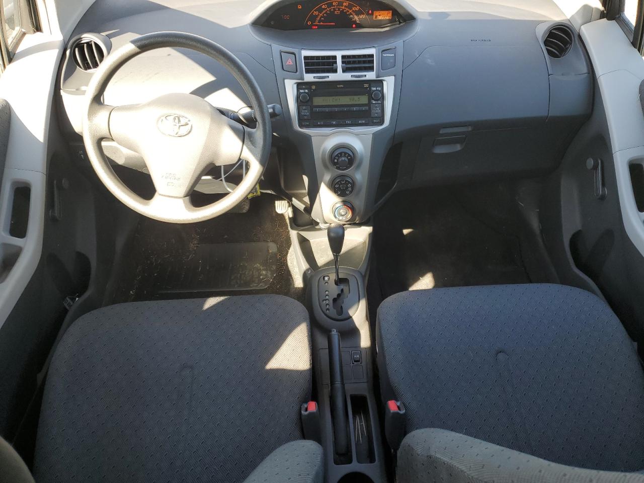 JTDJT903995228170 2009 Toyota Yaris