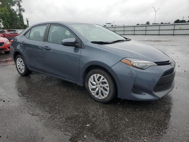 Sedans TOYOTA COROLLA 2017 Szary