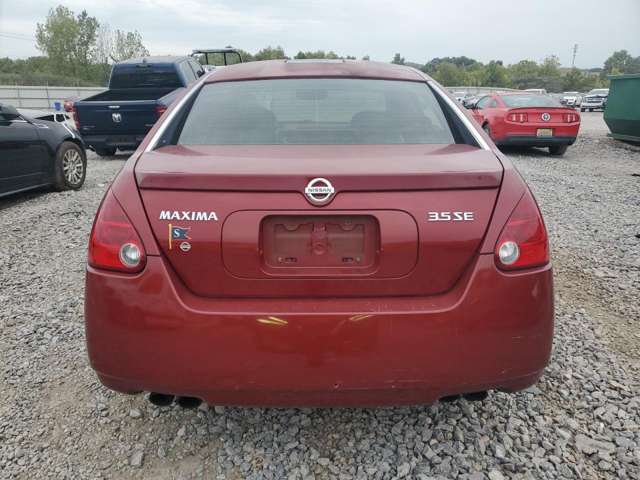 2005 Nissan Maxima - Image 6