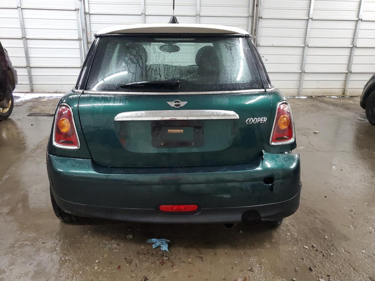 2009 Mini Cooper VIN: WMWMF33529TU72993 Lot: 73469794