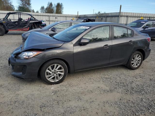 2013 Mazda 3 I