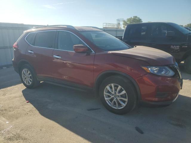  NISSAN ROGUE 2018 Czerwony