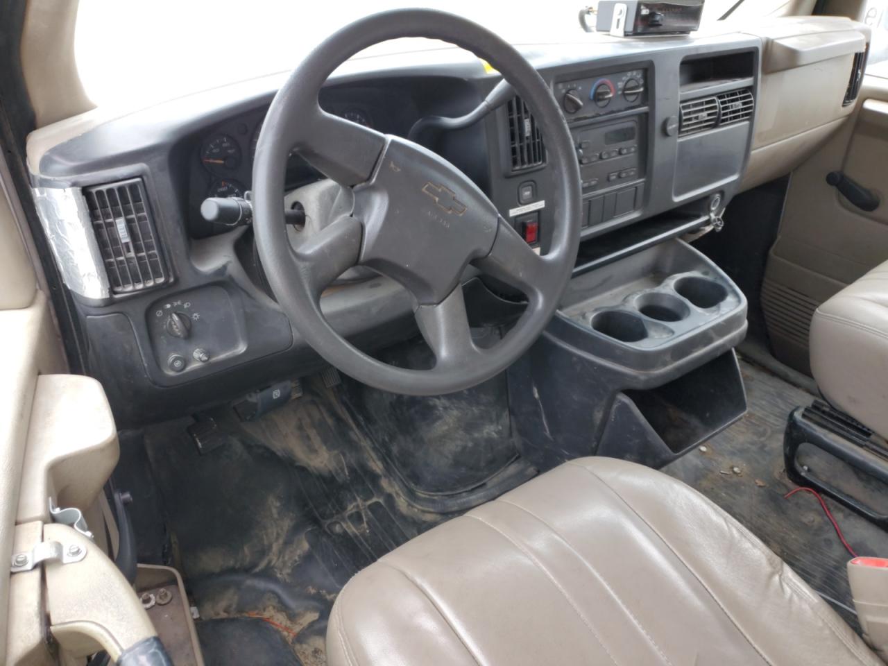 1GBJG31U371250263 2007 Chevrolet Express G3500