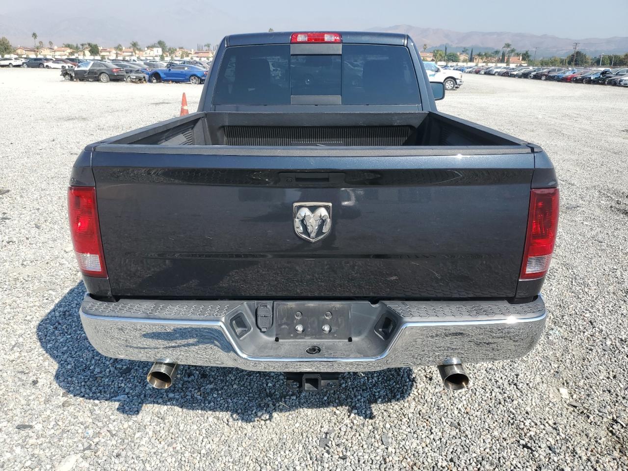 2019 Ram 1500 Classic Tradesman VIN: 3C6JR6AT4KG621754 Lot: 73692604