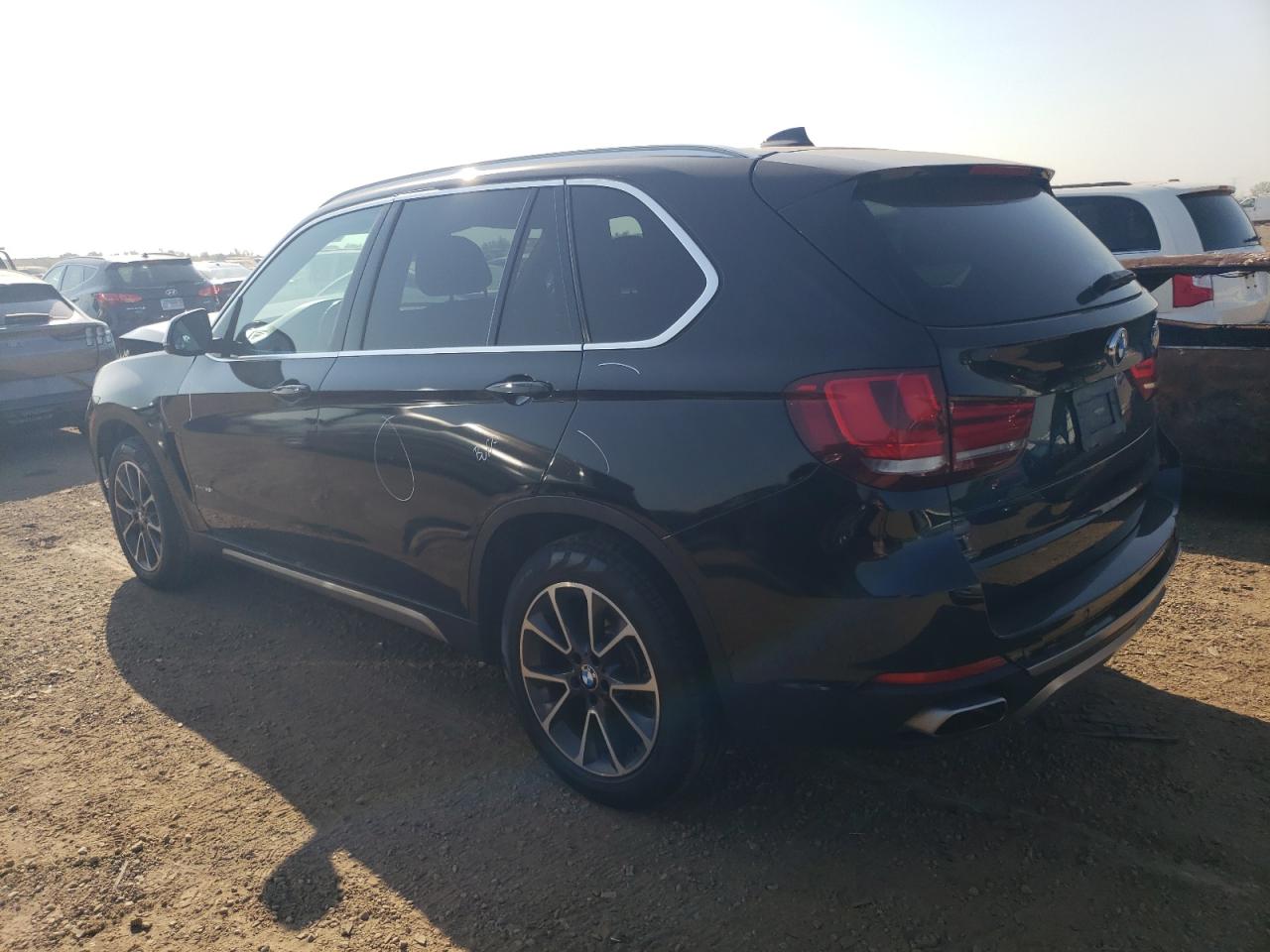 5UXKR0C54JL075725 2018 BMW X5 - Image 2