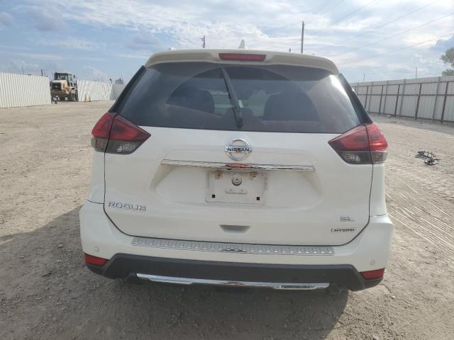  NISSAN ROGUE 2019 White