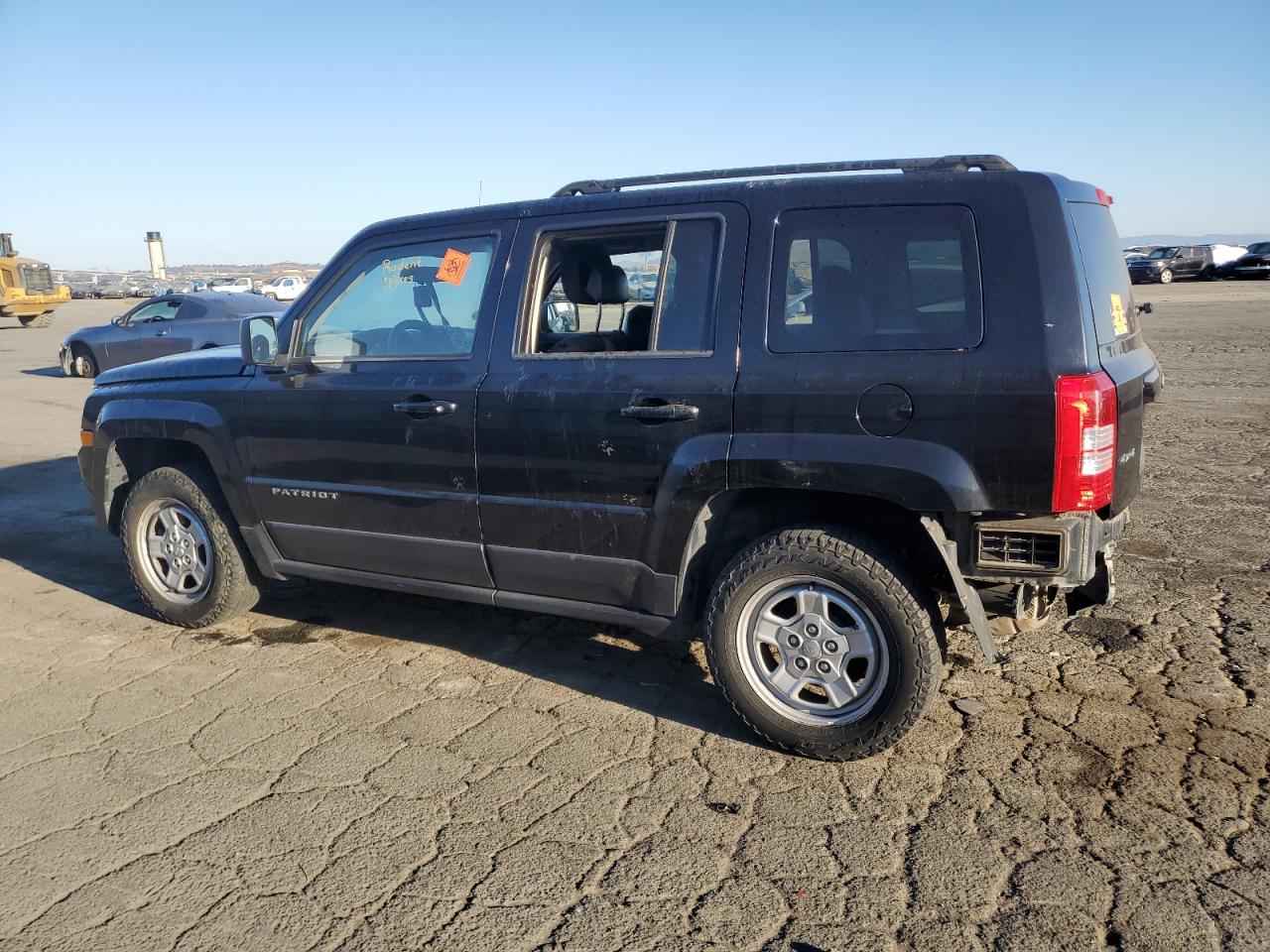 2013 Jeep Liberty (Patriot) - Image 2