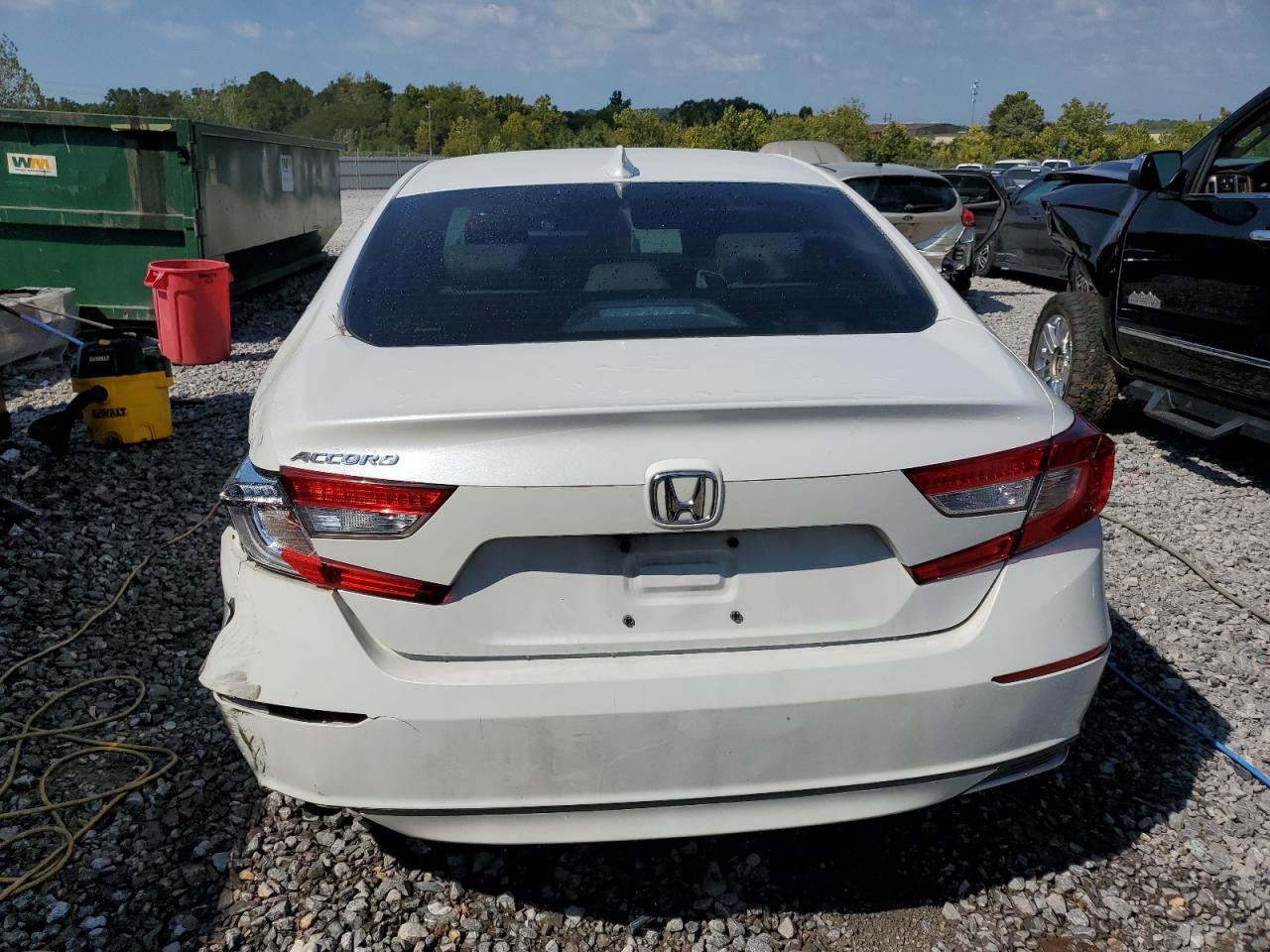 1HGCV1F51JA083264 2018 Honda Accord Exl