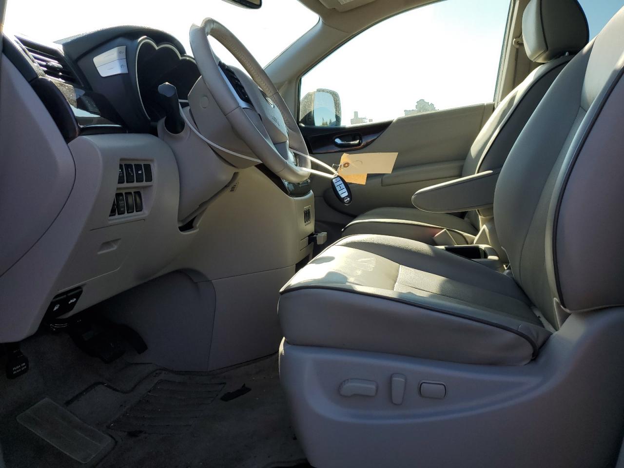 JN8AE2KPXF9132381 2015 Nissan Quest S