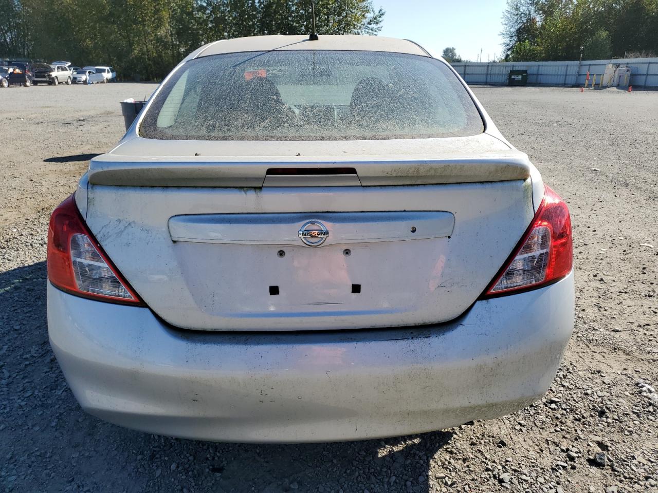 2014 Nissan Versa S VIN: 3N1CN7AP1EL831426 Lot: 70009904