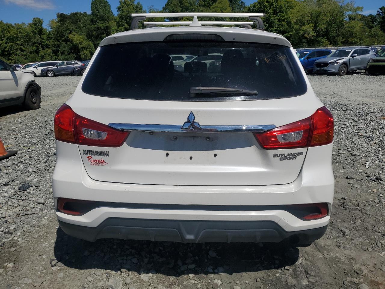 JA4AP3AU5JU023670 2018 Mitsubishi Outlander Sport Es