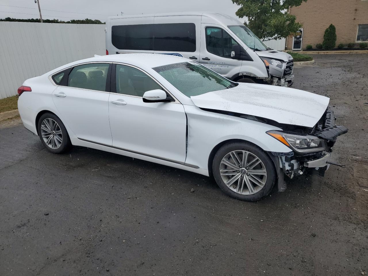 KMHGN4JE0JU240981 2018 Genesis G80 Base