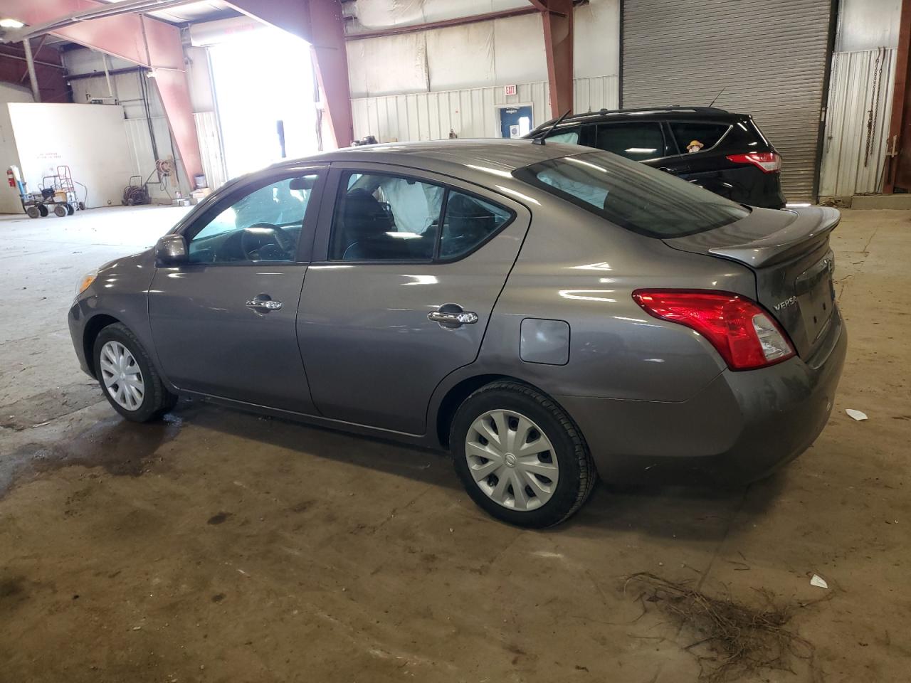 2013 Nissan Versa - Image 2