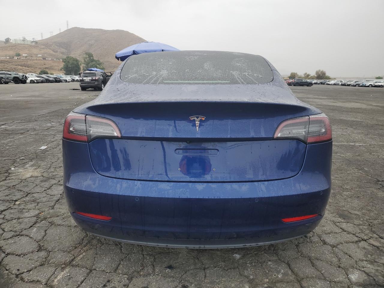 2018 Tesla Model 3 VIN: 5YJ3E1EA7JF164273 Lot: 72195794