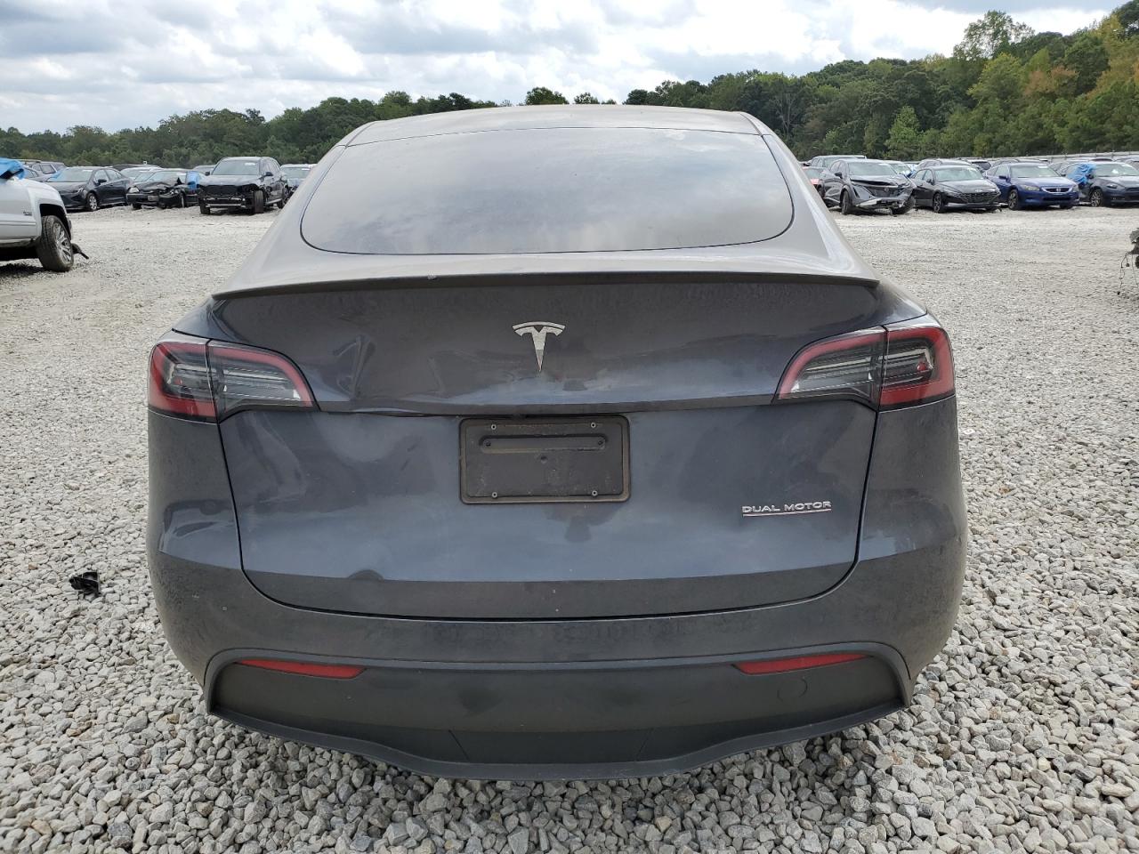 2023 Tesla Model Y VIN: 7SAYGDEF4PF829543 Lot: 72877864