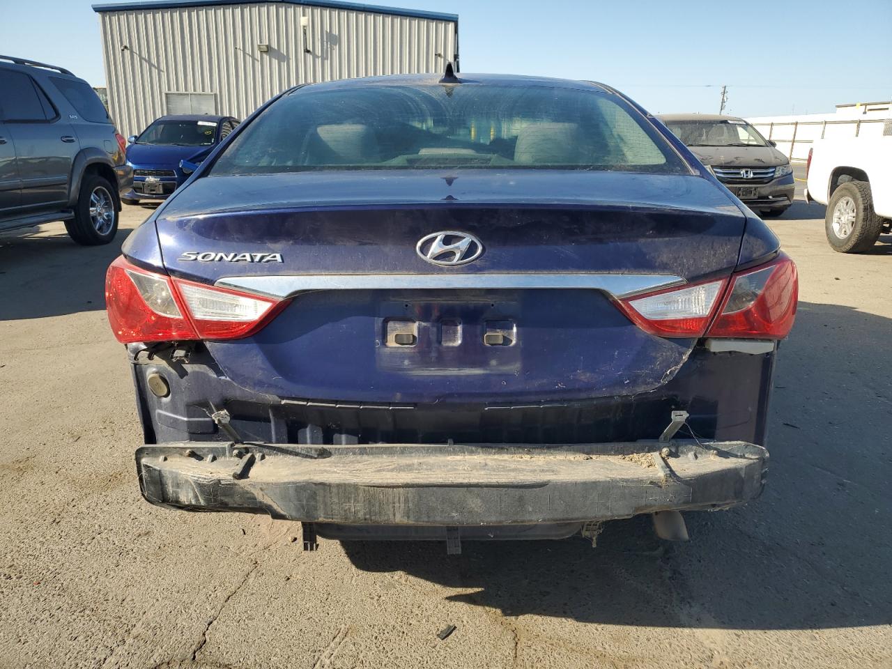 2011 Hyundai Sonata - Image 6