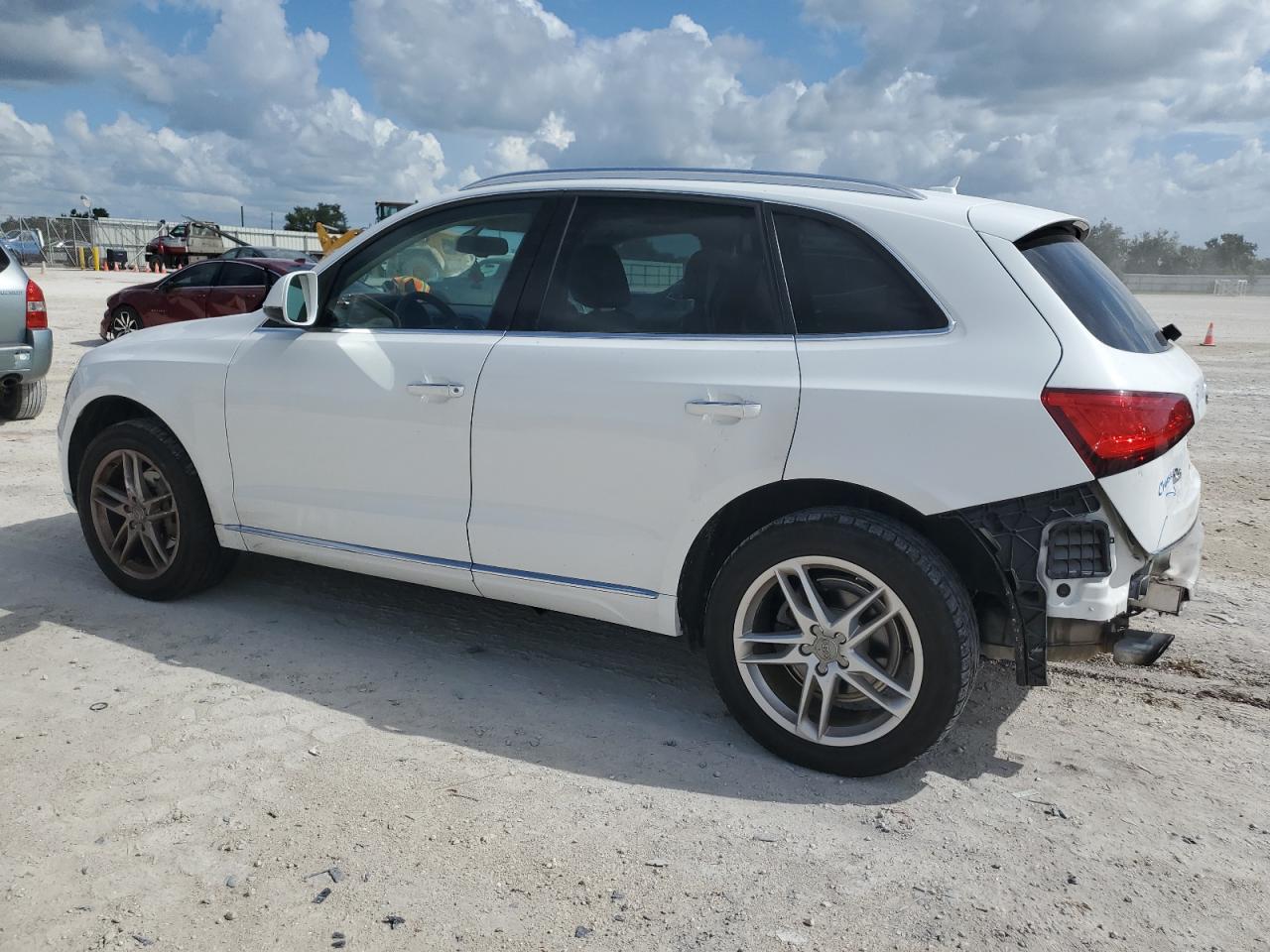 WA1LFAFP5FA028606 2015 AUDI Q5 - Image 2