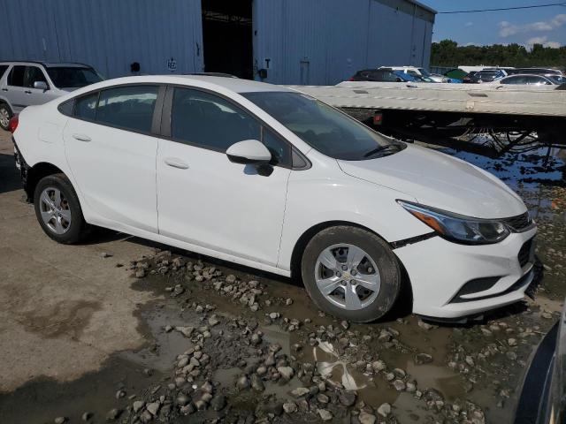  CHEVROLET CRUZE 2018 White