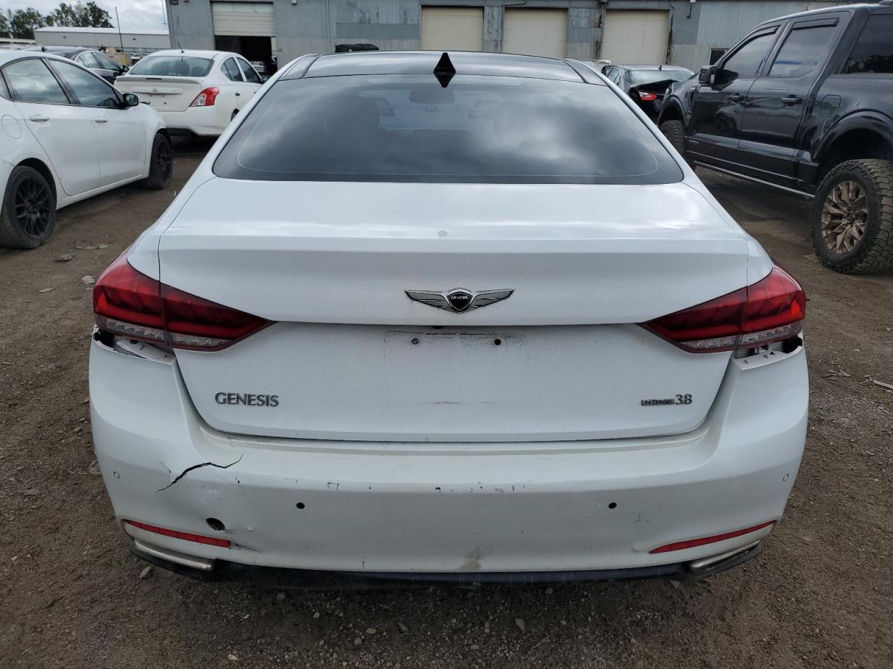 KMHGN4JE5FU042940 2015 Hyundai Genesis 3.8L