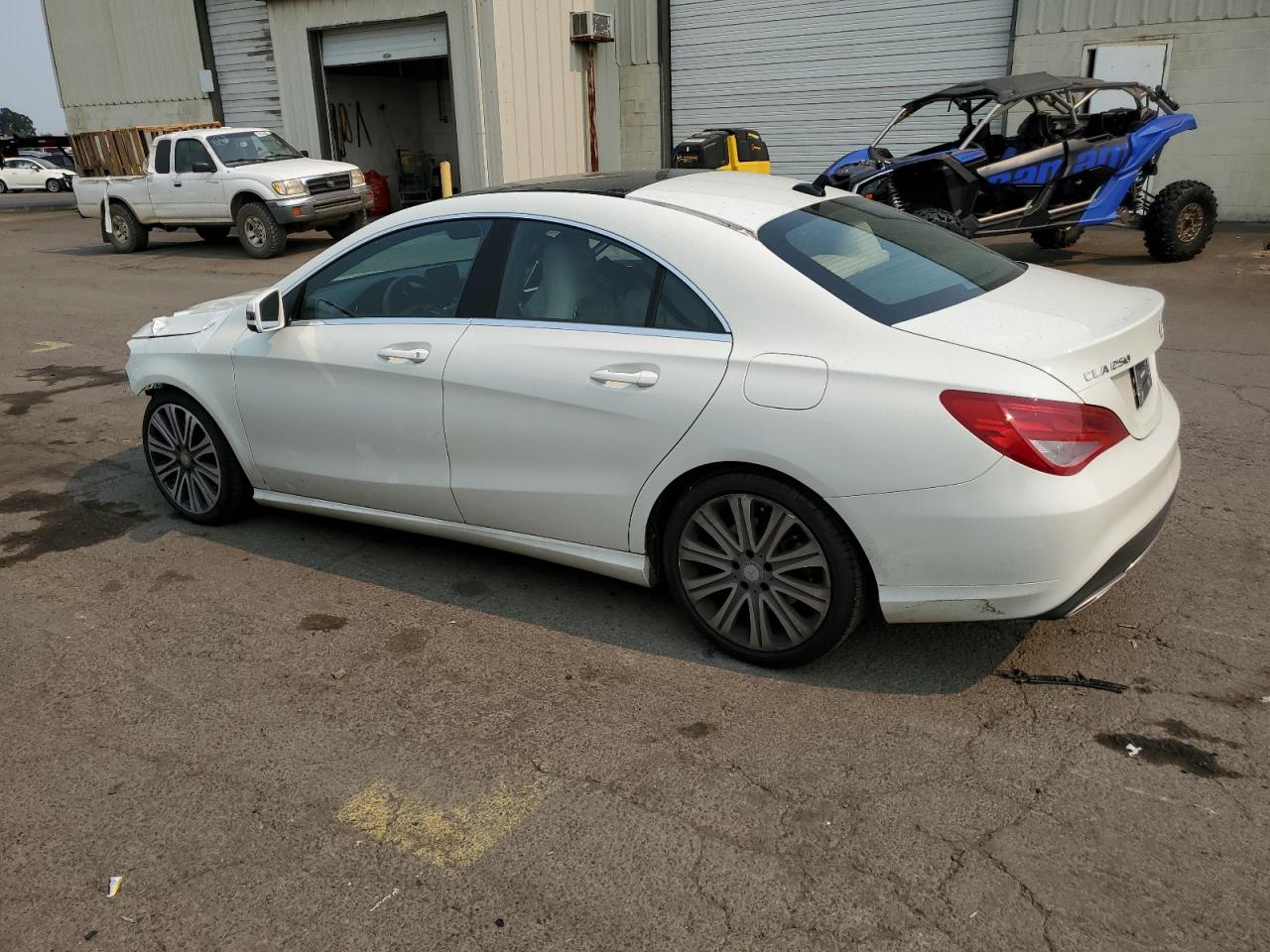 WDDSJ4GB9JN508031 2018 MERCEDES-BENZ CLA CLASS - Image 2