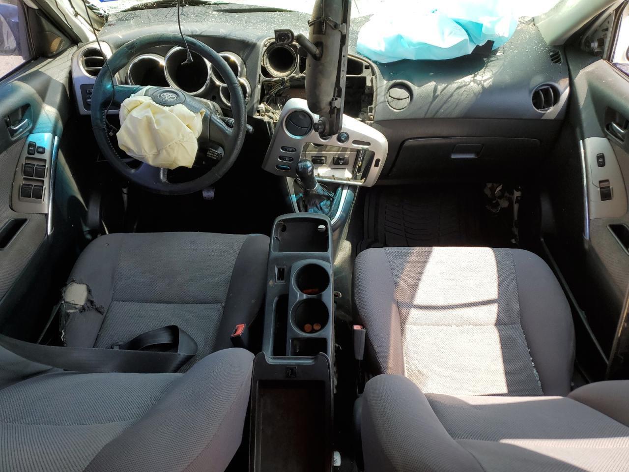 2003 Toyota Corolla Matrix Xr VIN: 2T1KR32E03C000695 Lot: 71465944