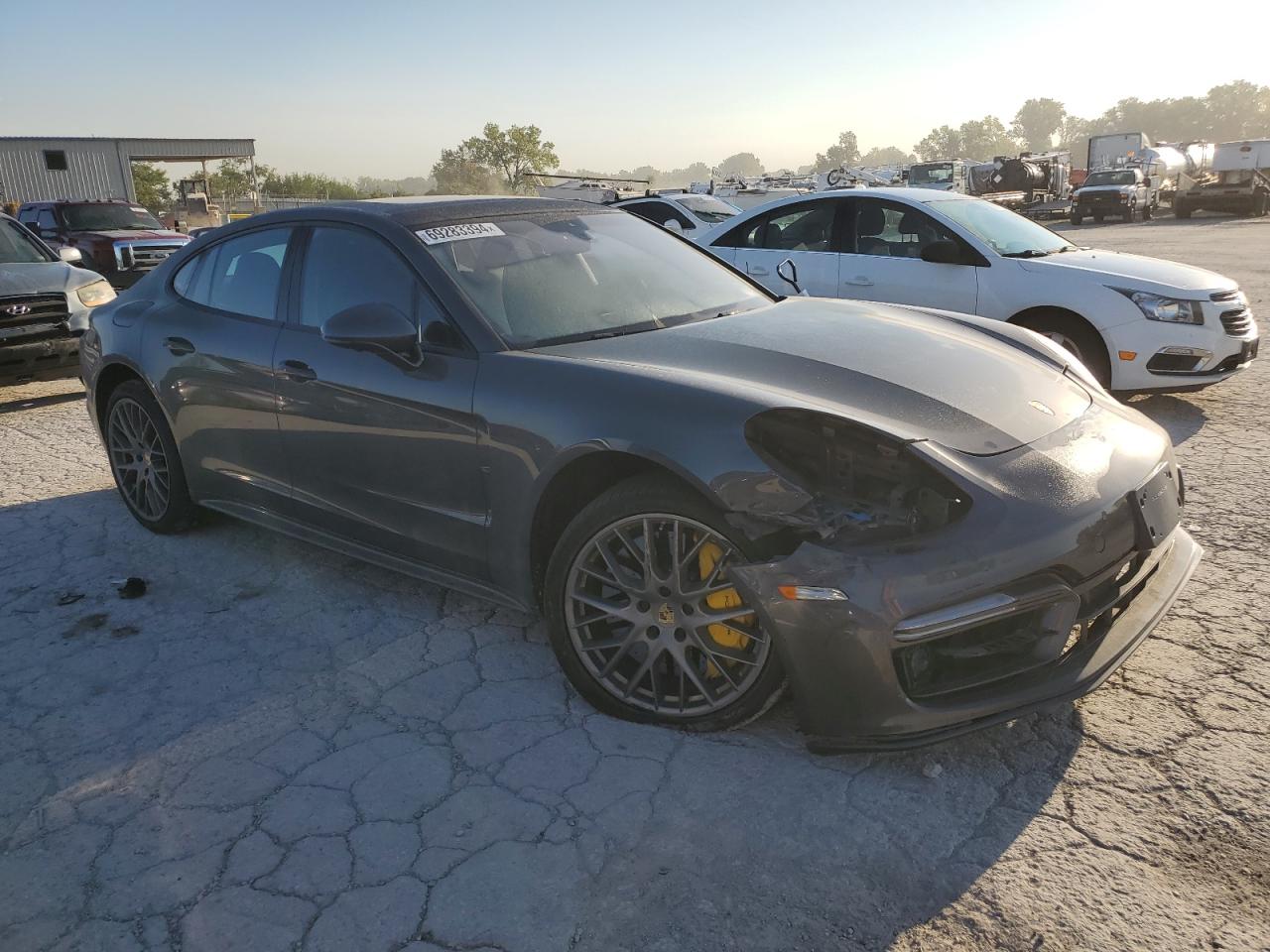 VIN WP0AF2A70HL151831 2017 PORSCHE PANAMERA no.4