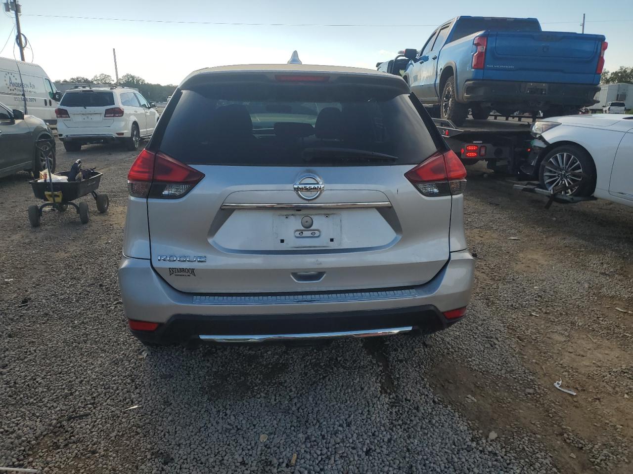 JN8AT2MT7HW130382 2017 Nissan Rogue S