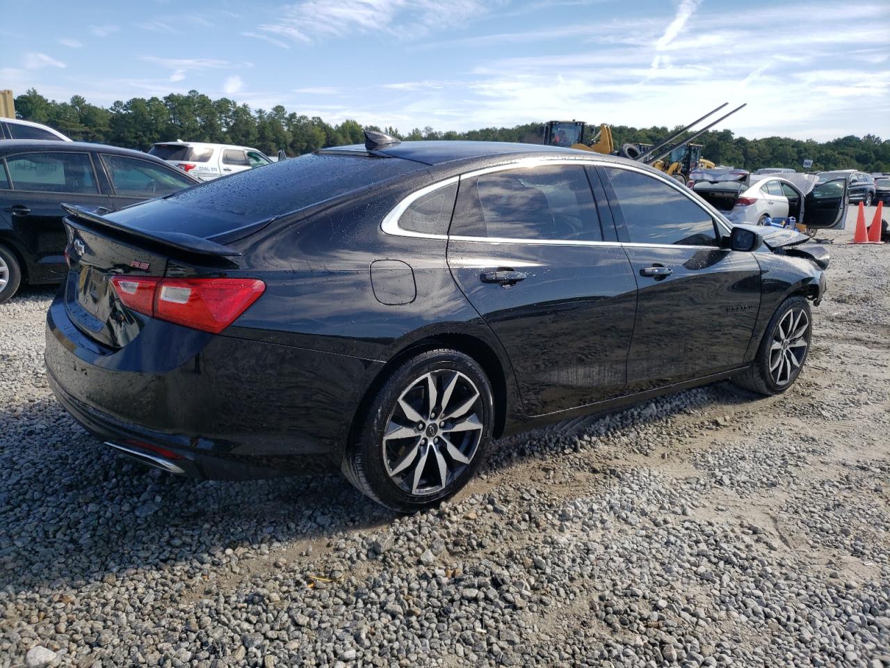 2021 Chevrolet Malibu - Image 3