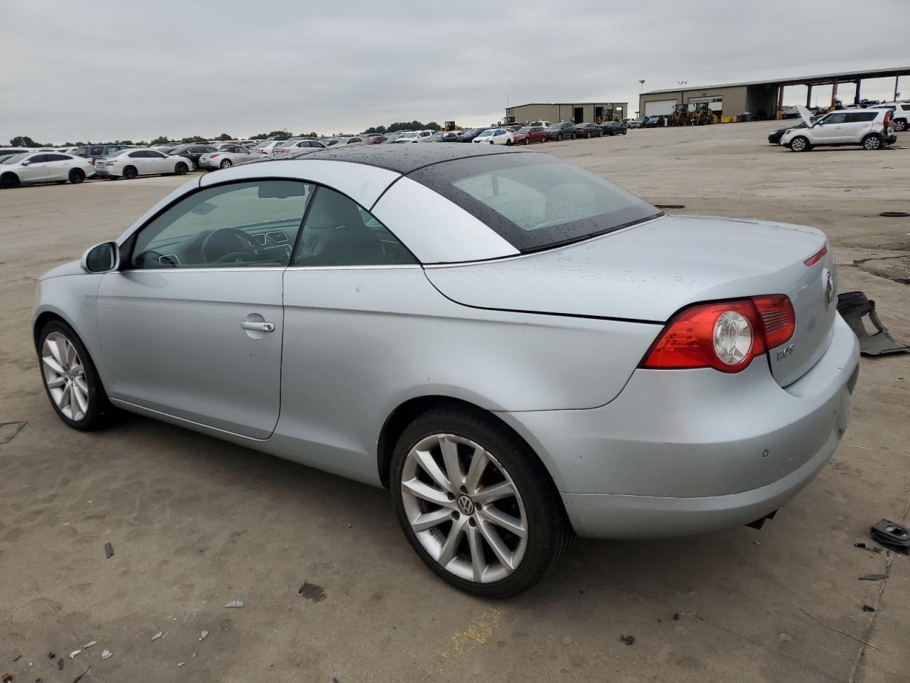 2007 Volkswagen Eos 2.0T Sport VIN: WVWDA71F57V011440 Lot: 71390734