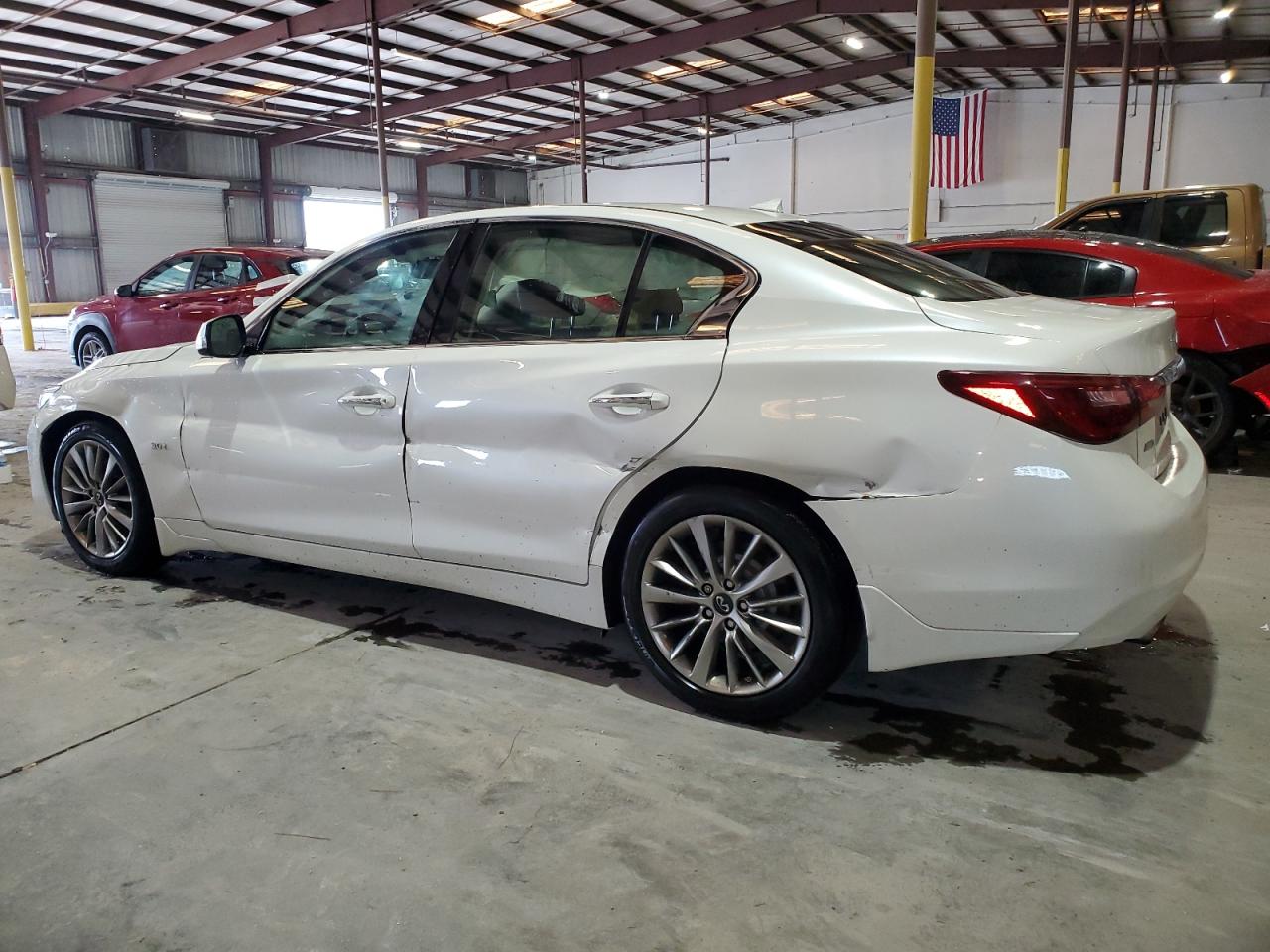 JN1EV7AR3JM438134 2018 Infiniti Q50 Luxe