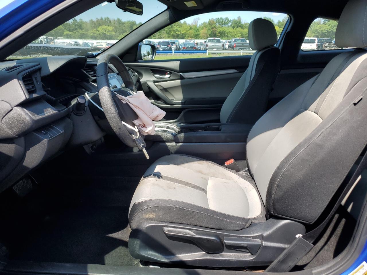 2HGFC4B50HH305718 2017 Honda Civic Lx